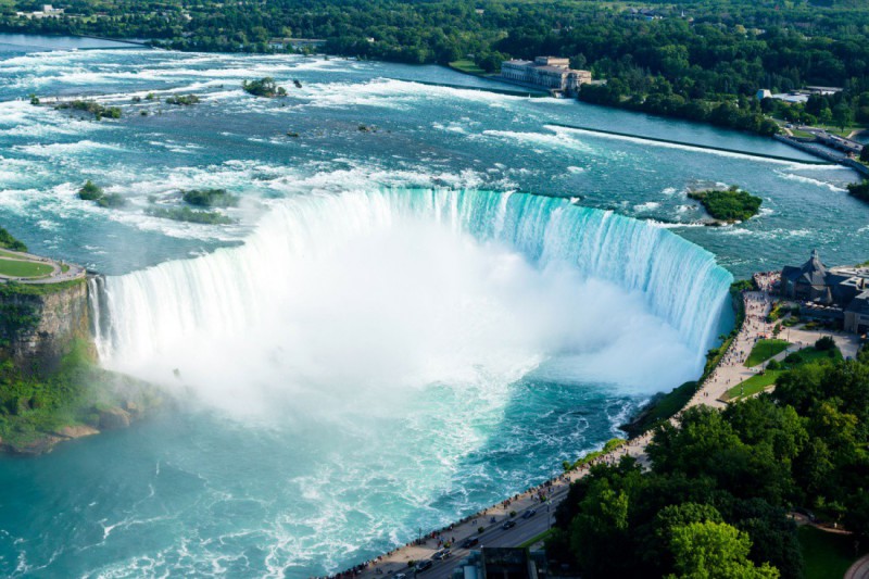 Vodopády Horseshoe Falls.