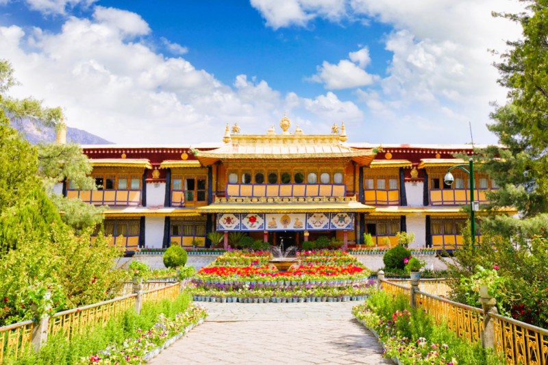 Palác Norbulingka.