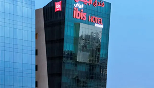 Ibis Olaya street 