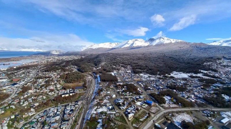 Prohlídka města Ushuaia a let vrtulníkem