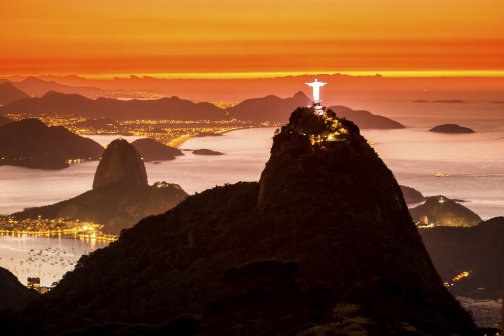 Co takhle výhled na Corcovade při západu slunce